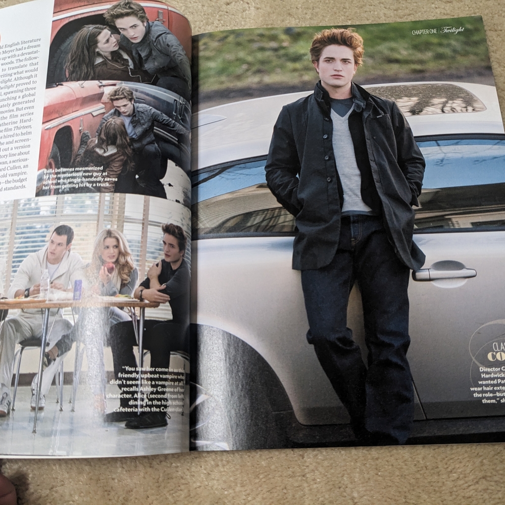 Totally Twilight Magazine - Picture 2 of 4